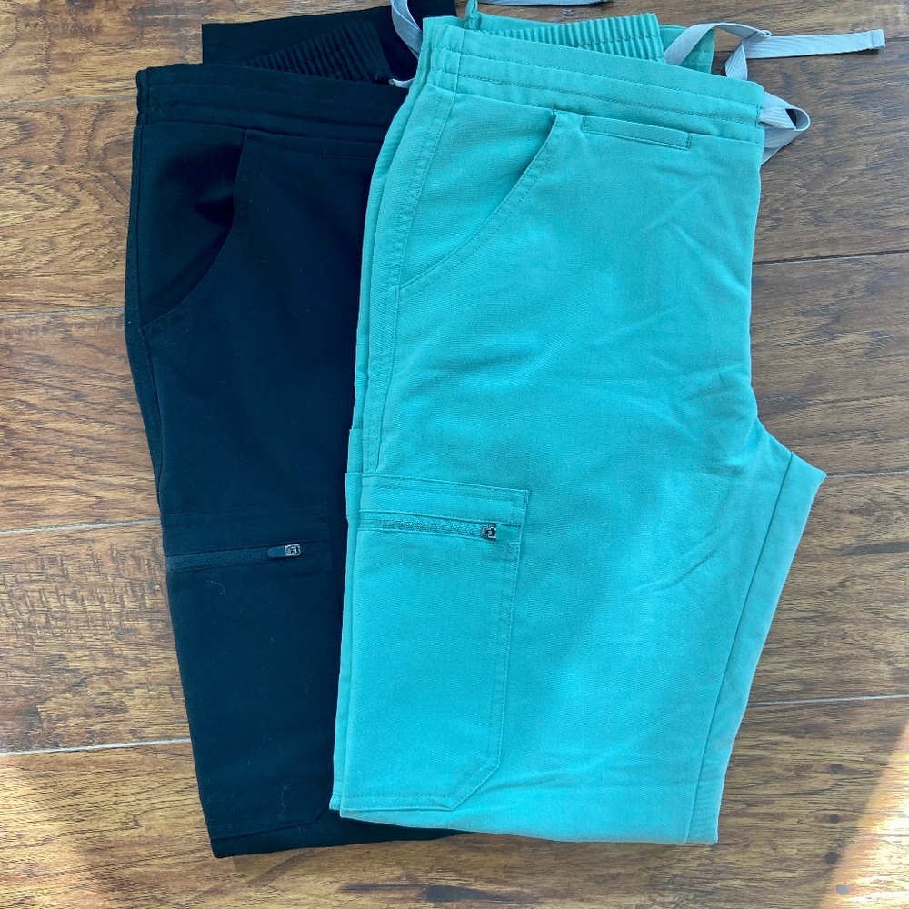 Figs Yola Skinny scrub pants